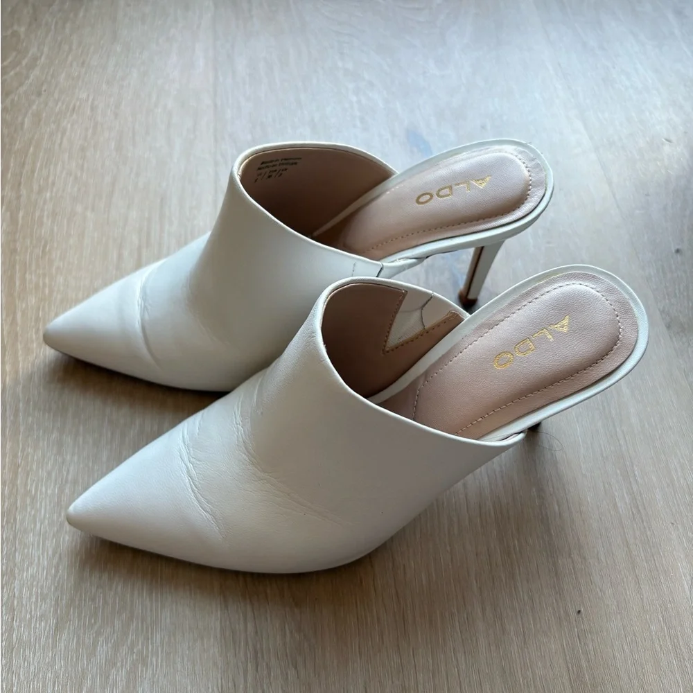 Aldo White Pointed Toe Heels - Picture 2 of 5